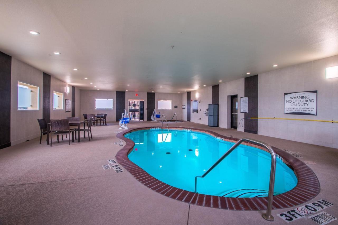 Hotel Staybridge By Ihg 3*