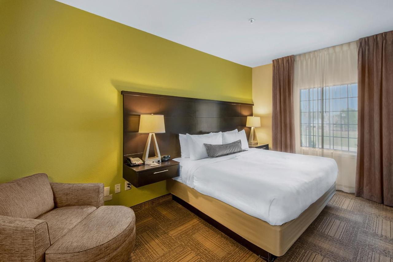 Staybridge By Ihg 3*